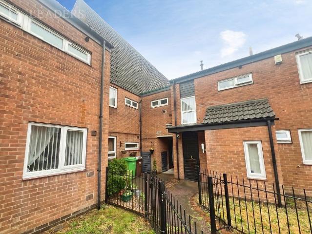 Kirkby Gardens, Nottingham, Nottinghamshire NG2, 1 bed flat to rent, £770 pcm | PrimeLocation