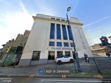 Kirkgate, Huddersfield HD1, Studio to rent, £700 pcm | PrimeLocation