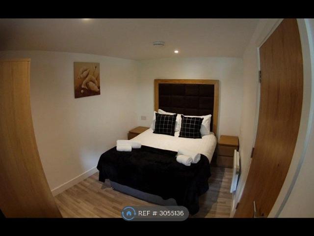 Kirkgate, Huddersfield HD1, 1 bed flat to rent, £850 pcm | PrimeLocation