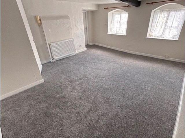 Kirkgate, Otley LS21, 1 bed flat to rent, £725 pcm | PrimeLocation