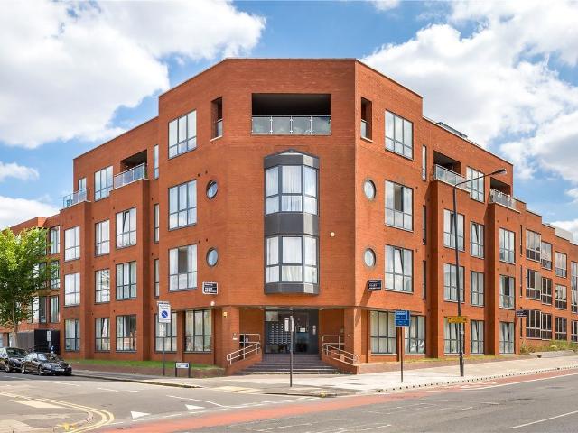 Kirkfield House, 118 Station Road, Harrow, Middlesex HA1, Studio to rent, £1,250 pcm | PrimeLocation