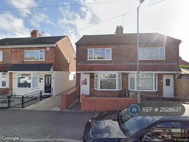 Kirkham Drive, Hull, HU5 3 bed semi detached house to rent £1,000 pcm £231 pw