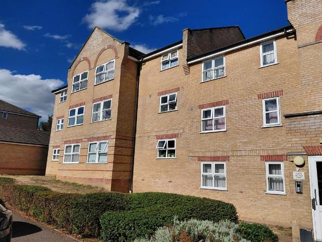 Kirkland Drive, Enfield EN2, 2 bed flat to rent, £1,800 pcm | PrimeLocation