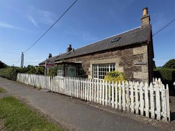 Kirklands, Perth Road, Abernethy 3 bed cottage to rent £1,075 pcm £248 pw