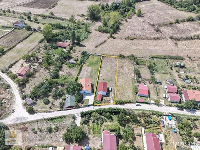 KIRKLARELİ VİZE KIŞLACIK KÖYÜNDE SATILIK MÜSTAKİL EV