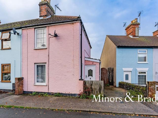 Kirkley Street, Lowestoft NR33, 2 bed terraced house to rent, £800 pcm | PrimeLocation