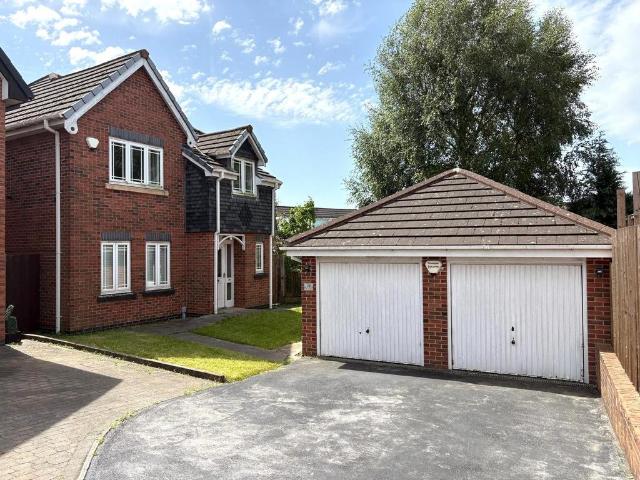 Kirkwood Close, Aspull 4 bed detached house to rent £1,500 pcm £346 pw