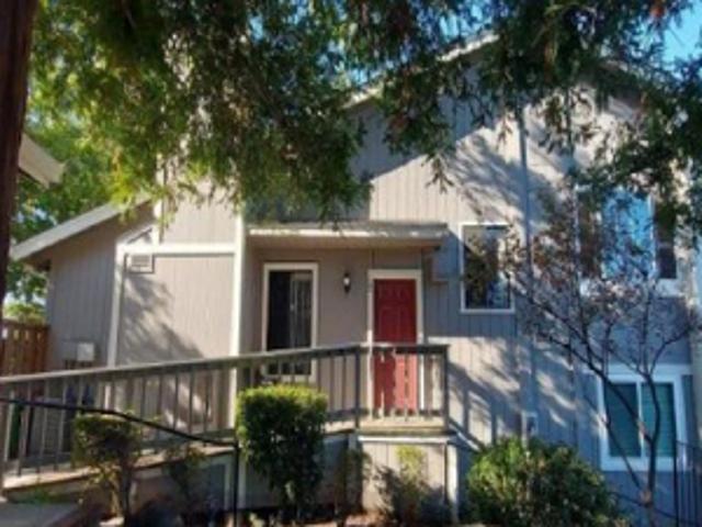 Kirkwood Dr Apt L2