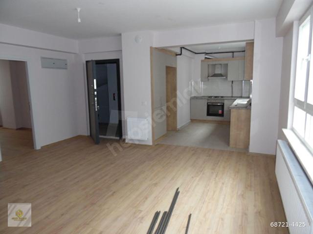 KIRMIZI TOPRAK MAHALLESİNDE SIFIR KİRALIK 2+1 DAİRE