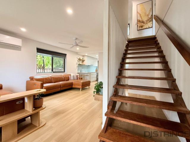 KIRRA BEACH TOWNHOUSE Live the dream!