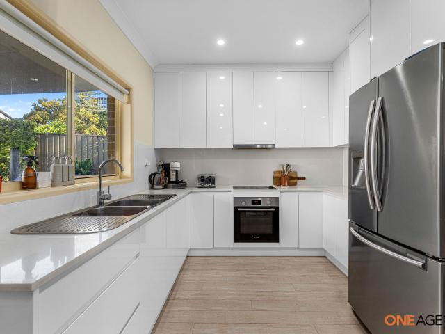 Kirrawee 113A Oak Road