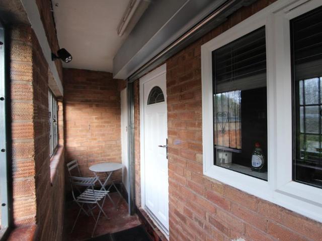 Kitts Green Road, Kitts Green, B33 9HU, United Kingdom | 2 bed duplex for rent #139401919 | Rentberry