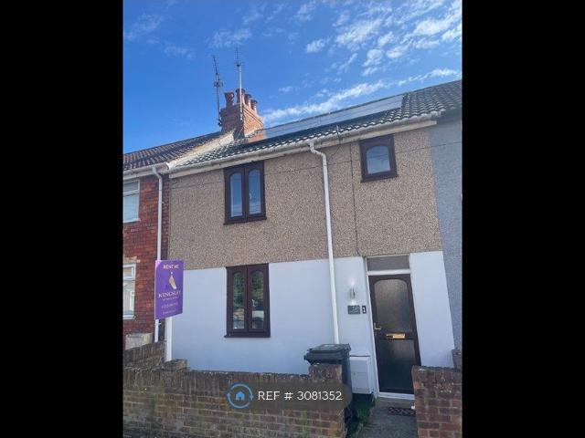 Kitchener St, Swindon SN2, 3 bed terraced house to rent, £1,400 pcm | PrimeLocation