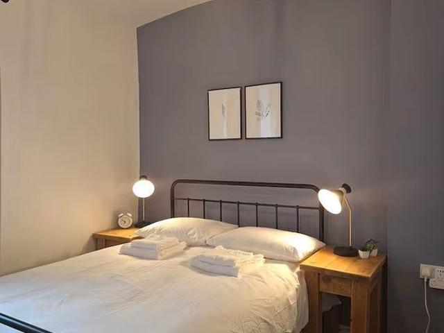 Kitchener Street, Bradford BD12, 2 bed flat to rent, £800 pcm | PrimeLocation