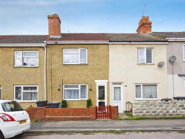 Kitchener Street, Swindon, Wiltshire SN2, 2 bed terraced house to rent, £1,050 pcm | PrimeLocation