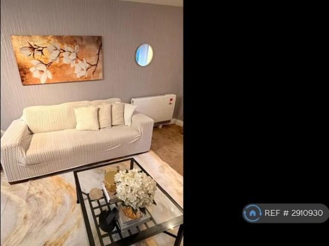 Kite House, London, SW11 1 bed flat to rent £1,985 pcm £458 pw