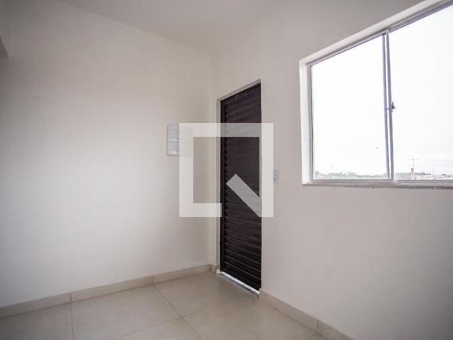 Kitnet, Colônia Rio Grande, 1 Quarto, 18 m2 São José dos Pinhais