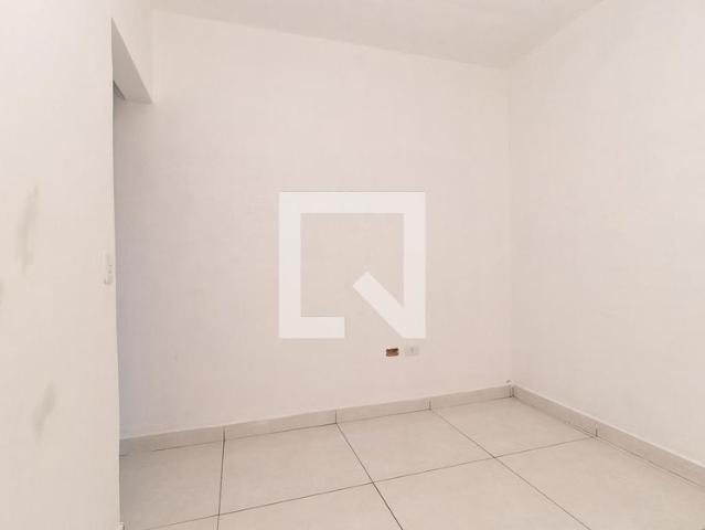 Kitnet, Colônia Rio Grande, 1 Quarto, 18 m2 São José dos Pinhais