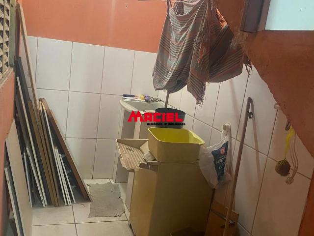 KITNET COM OU SEM MOBILIA EM ÓTIMA LOCALIZAÇÃO
