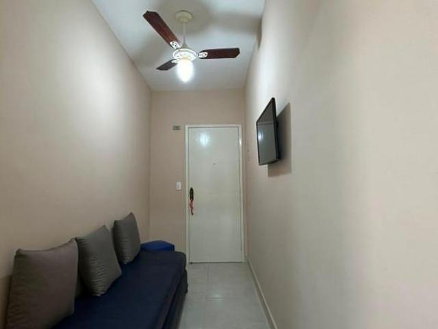 Kitnet com 1 dormitório à venda, 46 m² por R$ 290.000,00 Tupi Praia Grande/SP