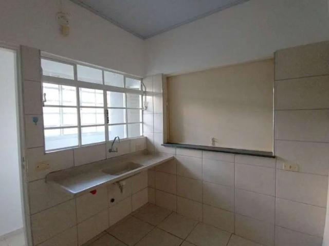Kitnet com 1 dormitório para alugar, 50 m² Centro São João da Boa Vista/SP
