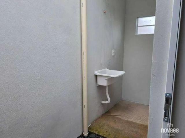 Kitnet com 1 dormitório para alugar por R$ 1.247,44/mês Aventureiro Joinville/SC