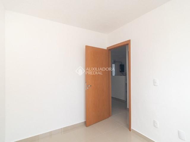 Kitnet com 2 quartos e 35m² para alugar em Vila Nova, Porto Alegre