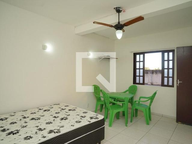 Kitnet, Guaratiba, 1 Quarto, 50 m2 Maricá