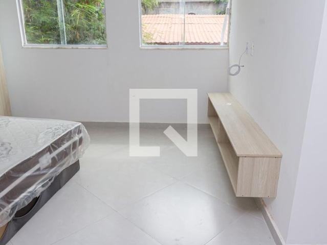 Kitnet, Campo Grande, 1 Quarto, 25 m2 Rio de Janeiro