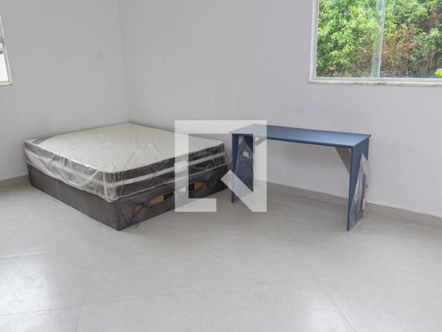 Kitnet, Campo Grande, 1 Quarto, 25 m2 Rio de Janeiro
