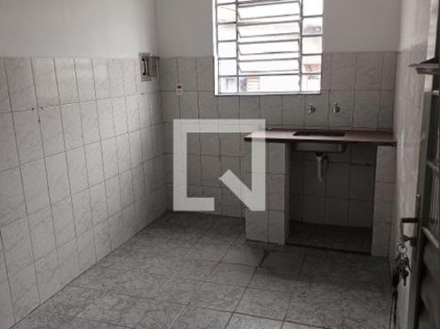 Kitnet, Canhema, 1 Quarto, 28 m2 Diadema