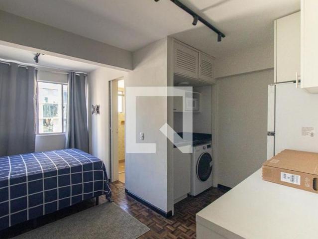 Kitnet, Centro, 1 Quarto, 17 m2 Curitiba