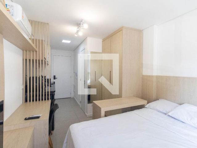 Kitnet, Centro, 1 Quarto, 17 m2 Curitiba