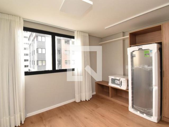 Kitnet, Centro, 1 Quarto, 19 m2 Curitiba