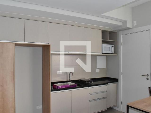 Kitnet, Centro, 1 Quarto, 24 m2 Curitiba