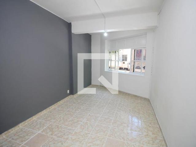 Kitnet, Centro, 1 Quarto, 24 m2 Rio de Janeiro