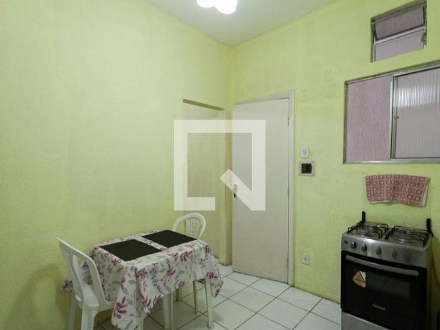 Kitnet, Centro, 1 Quarto, 25 m2 Salvador