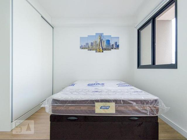 Kitnet, Centro, 1 Quarto, 26 m2 São Paulo