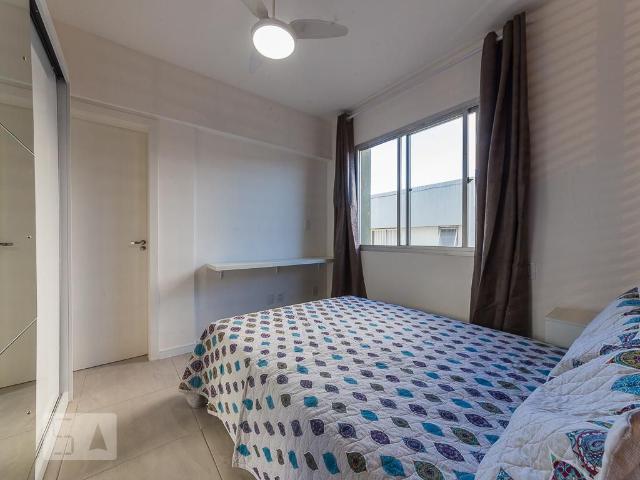 Kitnet, Centro, 1 Quarto, 27 m2 Florianópolis