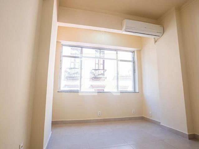 Kitnet, Centro, 1 Quarto, 27 m2 Rio de Janeiro