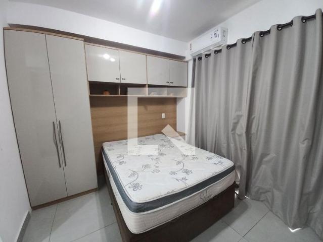 Kitnet, Centro, 1 Quarto, 27 m2 São Paulo