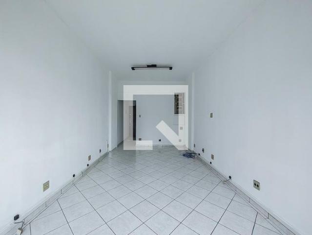 Kitnet, Centro, 1 Quarto, 28 m2 Rio de Janeiro