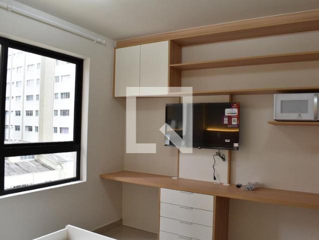 Kitnet, Centro, 1 Quarto, 29 m2 Curitiba