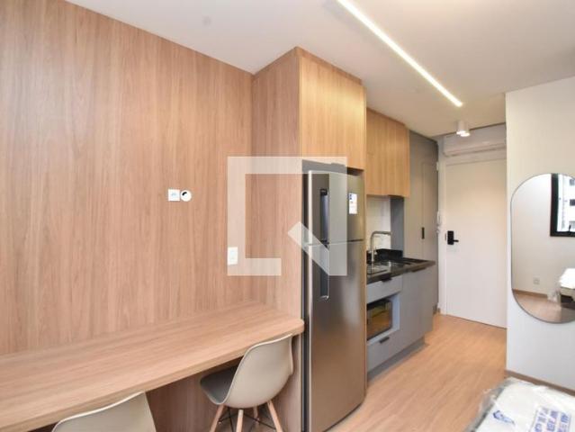 Kitnet, Centro, 1 Quarto, 20 m2 Curitiba