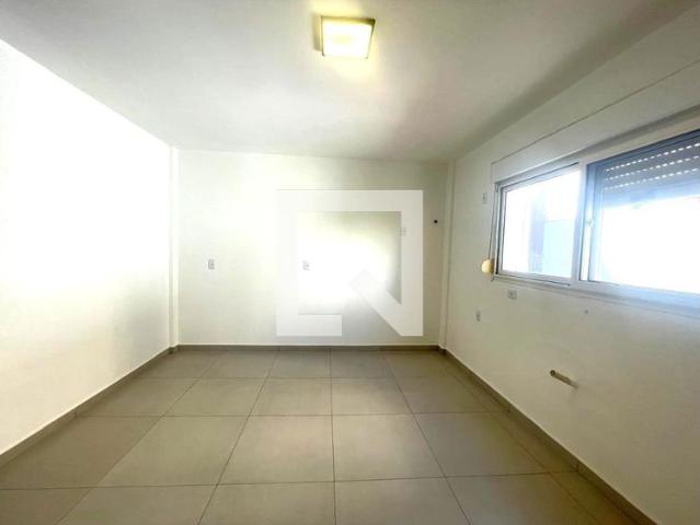 Kitnet, Centro, 1 Quarto, 21 m2 São Leopoldo