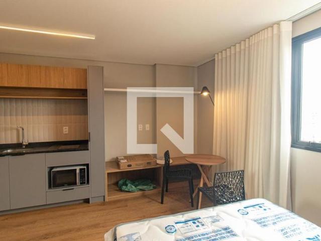 Kitnet, Centro, 1 Quarto, 22 m2 Curitiba