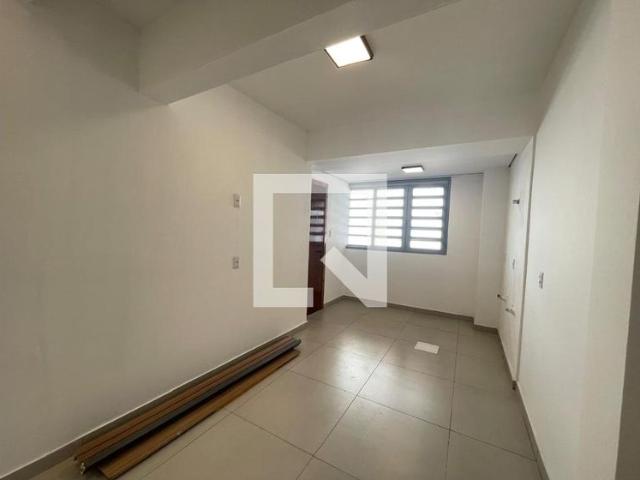 Kitnet, Centro, 1 Quarto, 25 m2 São Leopoldo