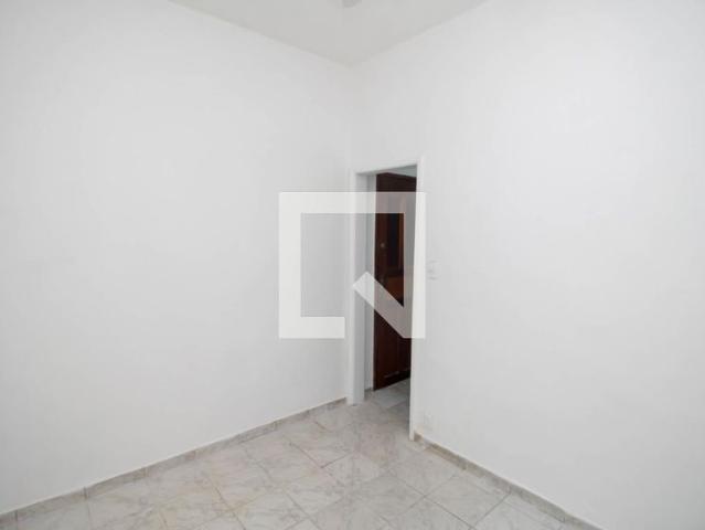 Kitnet, Centro, 1 Quarto, 23 m2 Rio de Janeiro