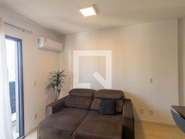 Kitnet, Centro, 1 Quarto, 35 m2 Curitiba