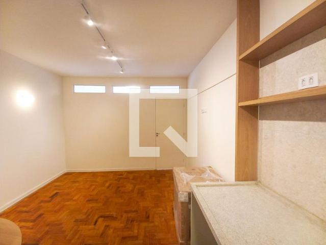 Kitnet, Centro, 1 Quarto, 35 m2 São Paulo